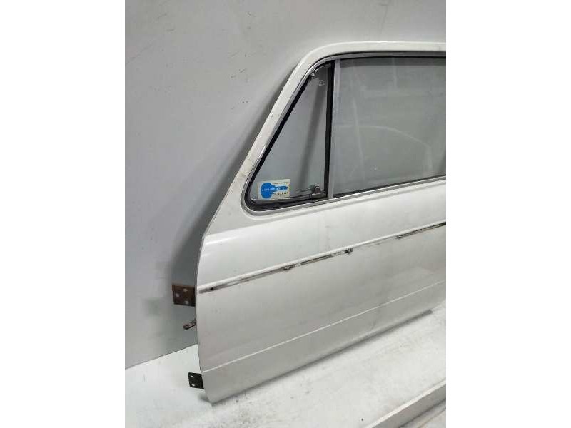 Recambio de puerta delantera izquierda para seat 850 0.8 referencia OEM IAM   