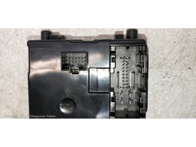 Recambio de modulo electronico para mercedes clase c (w205) familiar c 220 t cdi bluetec (205.204) referencia OEM IAM A205900692