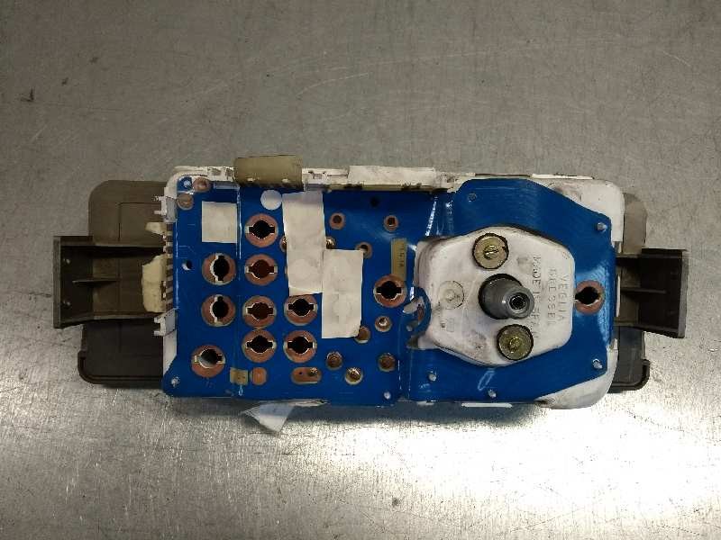 Recambio de cuadro instrumentos para renault 5 1.1 referencia OEM IAM   