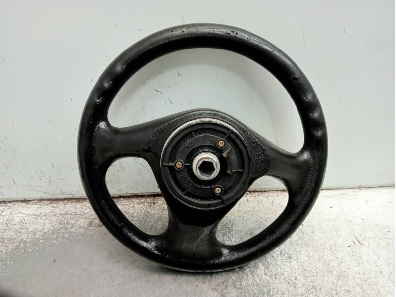 Recambio de volante para ford fiesta berl./courier surf referencia OEM IAM   