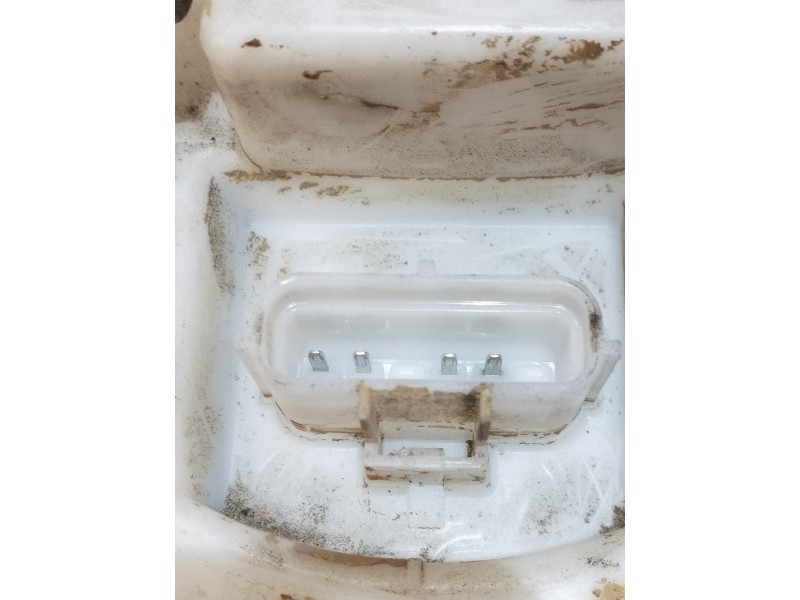 Recambio de bomba combustible para ford fiesta (ccn) trend referencia OEM IAM C1B19H307BD 0580200175 