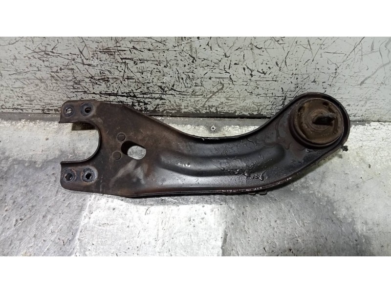 Recambio de brazo suspension inferior trasero derecho para kia cee´d 1.6 gdi cat referencia OEM IAM 55280A6200  