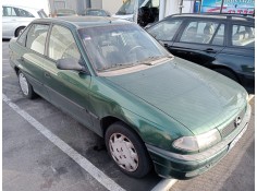 opel astra f berlina del año 1997