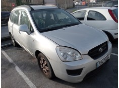 kia carens (un) del año 2008