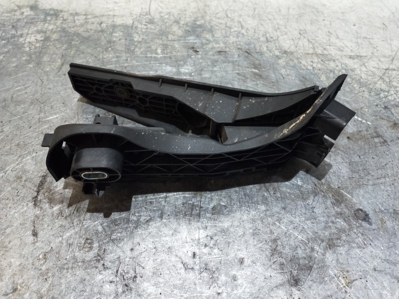 Recambio de potenciometro pedal para volkswagen passat variant (365) advance bluemotion referencia OEM IAM 1K1721503AT  