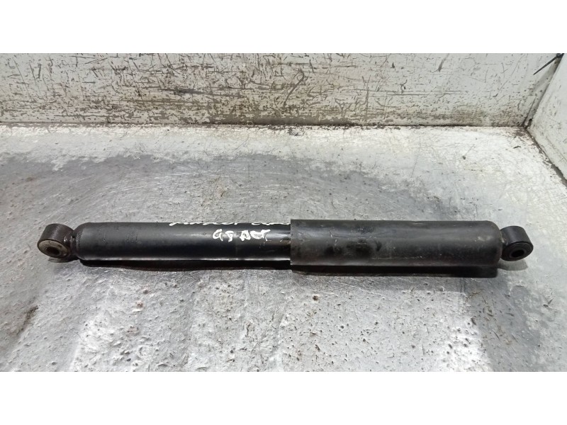 Recambio de amortiguador trasero izquierdo para renault mascott 2.8 diesel referencia OEM IAM 5010383679A  