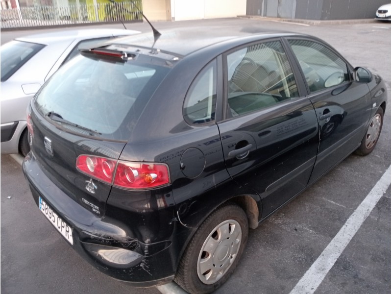 seat ibiza (6l1) del año 2003