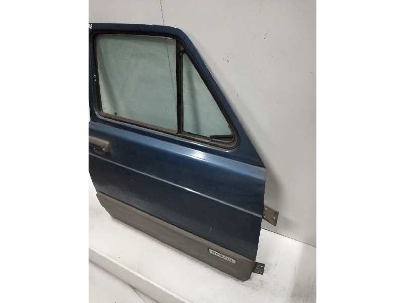 Recambio de puerta delantera derecha para seat fura referencia OEM IAM    Recambio de puerta delantera derecha para seat fura referencia OEM IAM