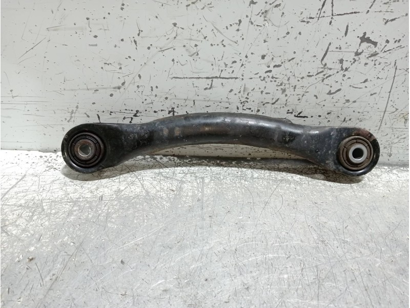 Recambio de brazo suspension superior trasero derecho para ford kuga (cbs) titanium referencia OEM IAM BV615500DB  