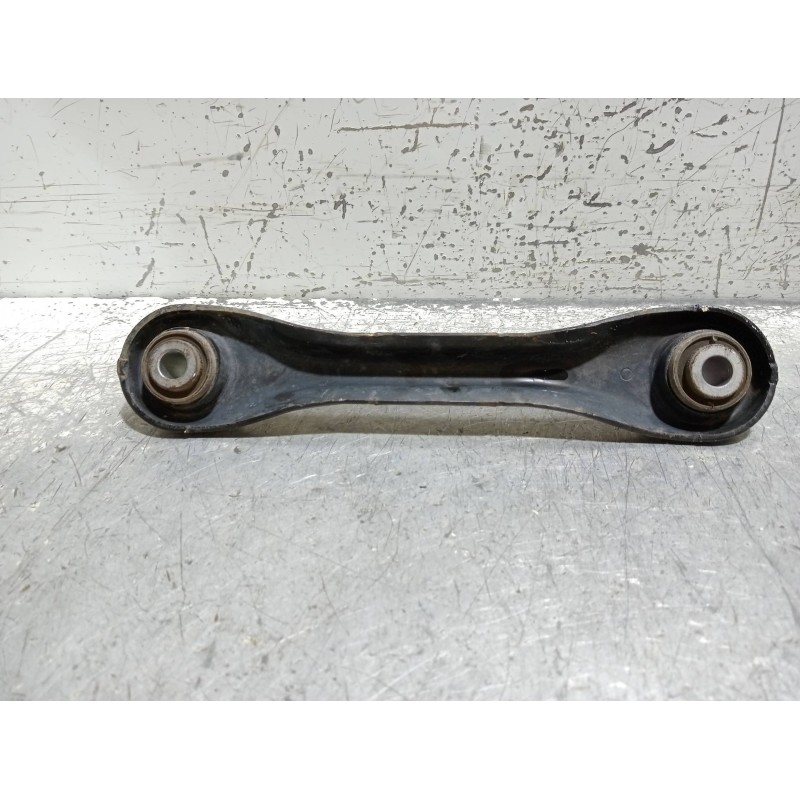 Recambio de brazo suspension superior trasero derecho para ford kuga (cbs) titanium referencia OEM IAM   