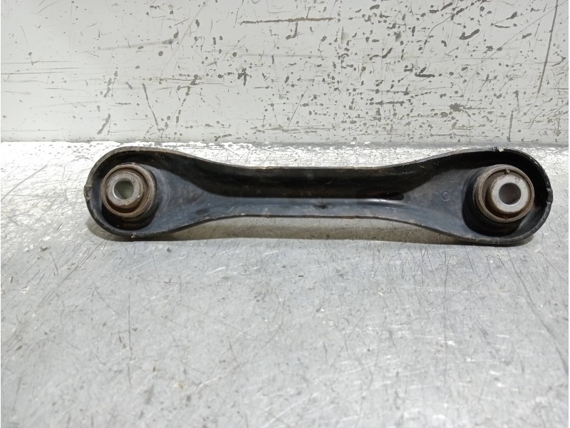 Recambio de brazo suspension superior trasero derecho para ford kuga (cbs) titanium referencia OEM IAM   