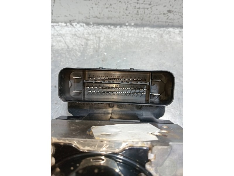 Recambio de abs para ford kuga (cbs) titanium referencia OEM IAM 10096101693 CV612C405AH 28561173073 10021209584 10062234231