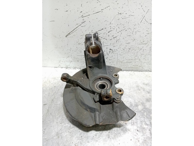 Recambio de mangueta delantera izquierda para ford kuga (cbs) titanium referencia OEM IAM   