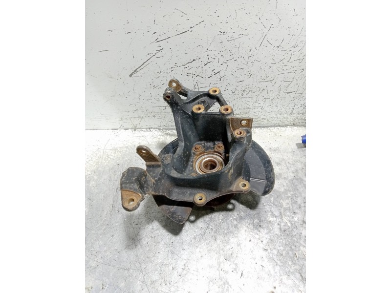 Recambio de mangueta trasera derecha para ford kuga (cbs) titanium referencia OEM IAM   