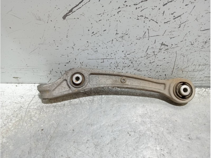Recambio de brazo suspension inferior delantero derecho para audi a5 sportback (8t) 2.0 tdi (105kw) referencia OEM IAM 8K0407156