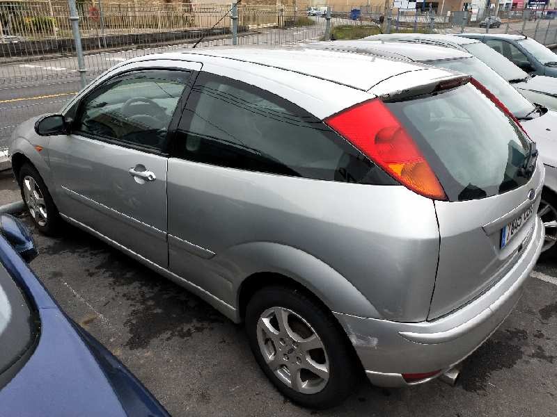 ford focus berlina (cak) del año 2002