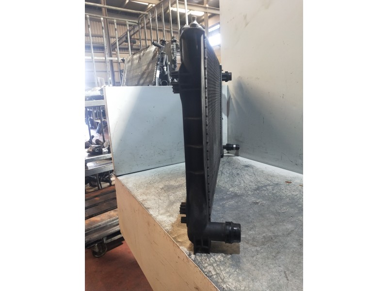 Recambio de radiador agua para audi a5 coupe (8t) 3.0 tdi quattro referencia OEM IAM   