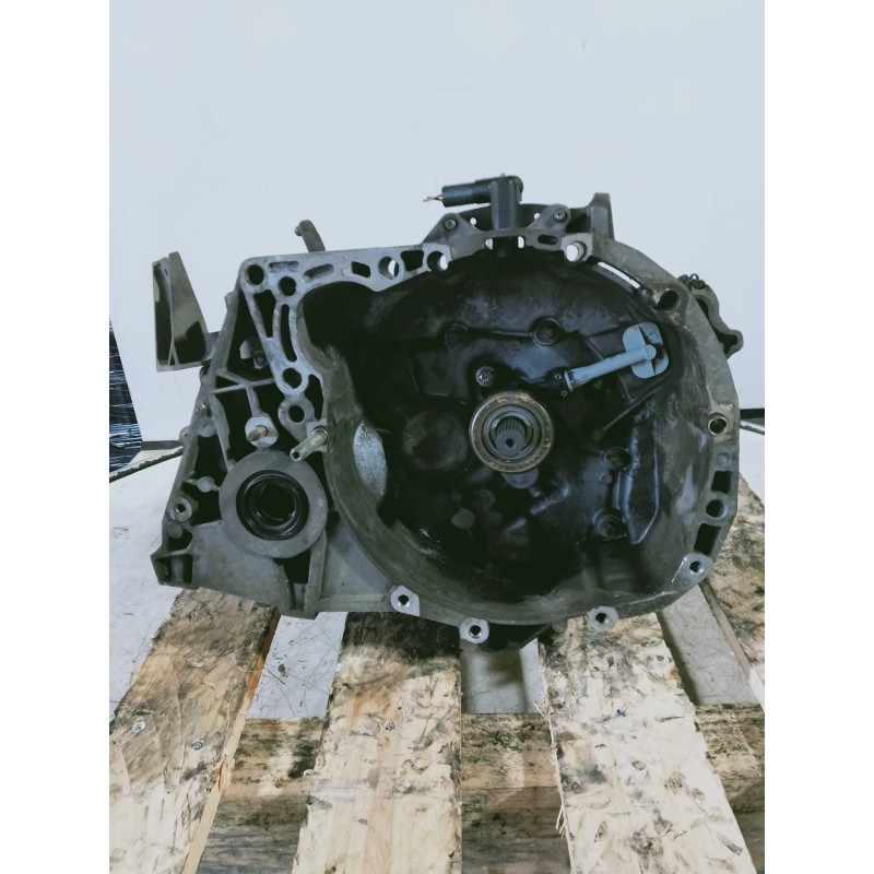 Recambio de caja cambios para renault megane ii berlina 3p confort authentique referencia OEM IAM JR5102 A163697 5V