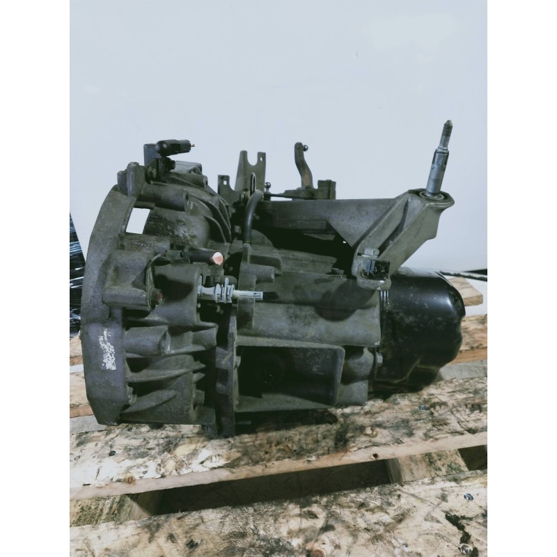 Recambio de caja cambios para renault megane ii berlina 3p confort authentique referencia OEM IAM JR5102 A163697 5V