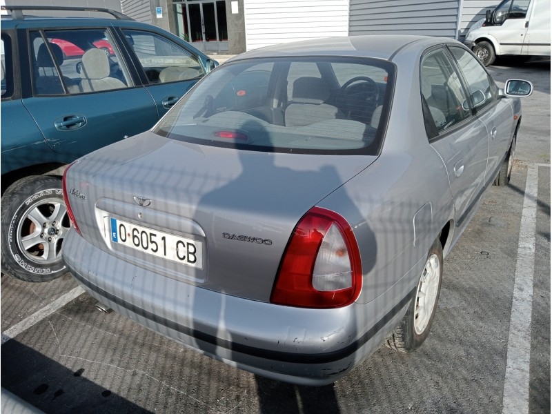 daewoo nubira berlina del año 1998