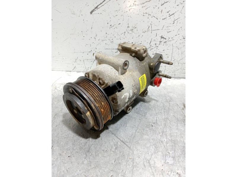 Recambio de compresor aire acondicionado para ford fiesta (ccn) trend referencia OEM IAM AV1119D629AC  