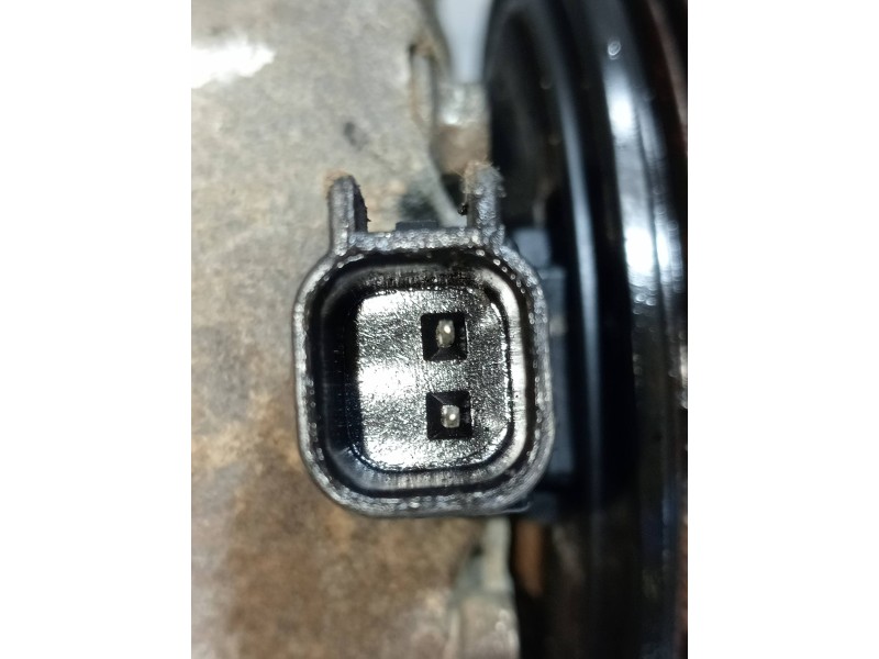 Recambio de compresor aire acondicionado para ford fiesta (ccn) trend referencia OEM IAM AV1119D629AC  