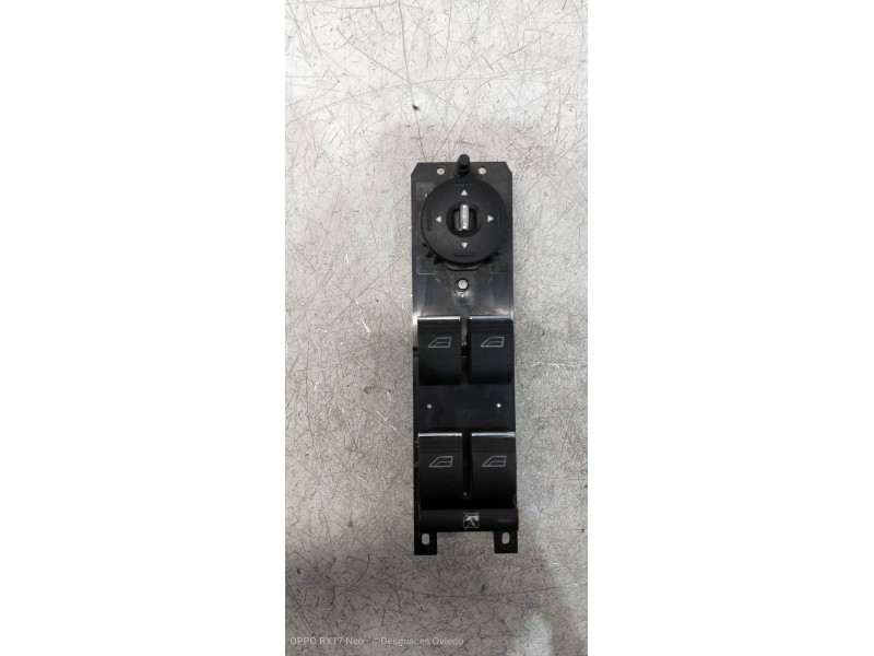 Recambio de mando elevalunas delantero izquierdo para ford kuga (cbs) titanium referencia OEM IAM AM5T14A132CA  