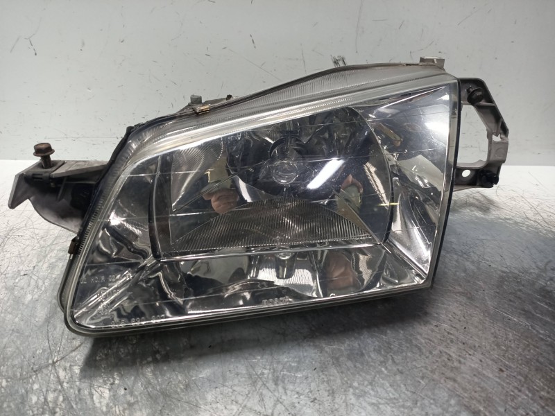 Recambio de faro izquierdo para mazda 323 berlina f/s (bj) 2.0 td s exclusive referencia OEM IAM   