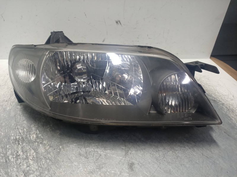Recambio de faro derecho para mazda 323 berl. f/s (bj) 1.6 s exclusive referencia OEM IAM   