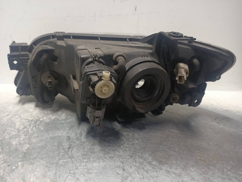 Recambio de faro derecho para mazda 323 berl. f/s (bj) 1.6 s exclusive referencia OEM IAM   
