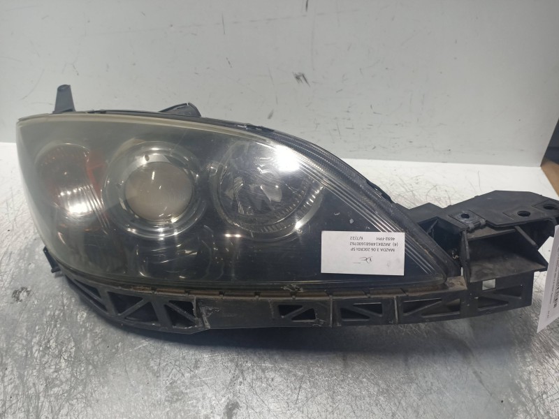 Recambio de faro derecho para mazda 3 berlina (bk) 2.0 crdt sportive referencia OEM IAM  LUPA 