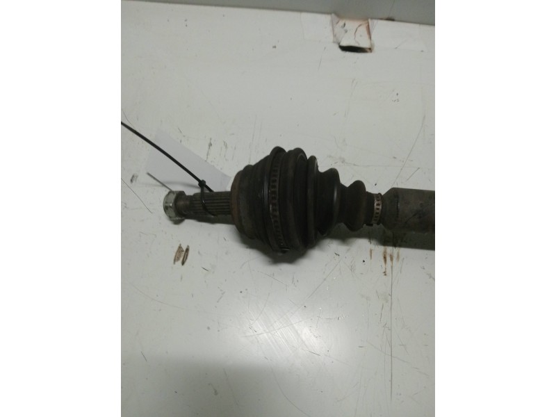 Recambio de transmision delantera derecha para volkswagen passat berlina (312) 1.8 referencia OEM IAM   