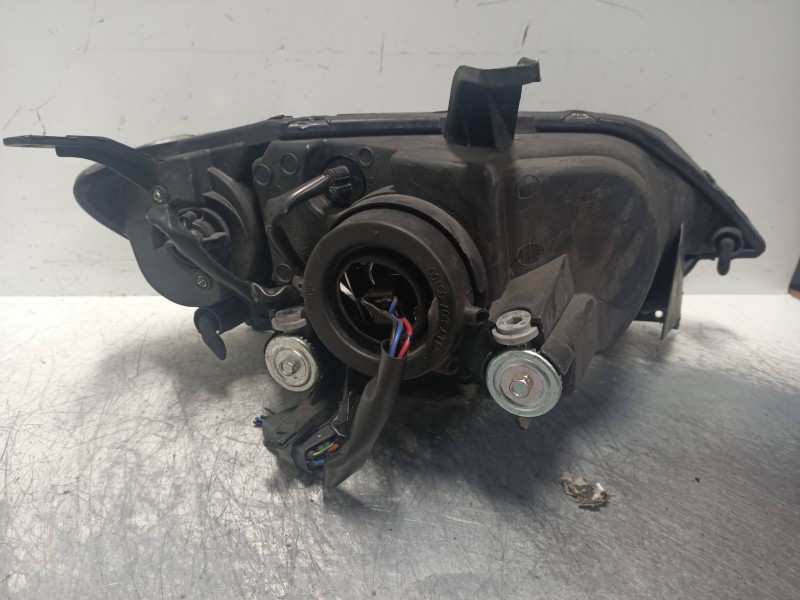 Recambio de faro izquierdo para mazda 2 berlina (dy) 1.4 diesel cat referencia OEM IAM   