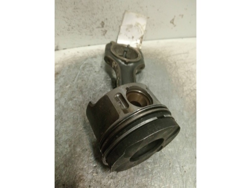 Recambio de piston para mercedes clase e (w210) berlina diesel 270 cdi (210.016) referencia OEM IAM 8857  