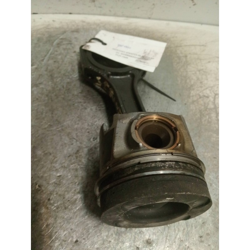 Recambio de piston para mercedes sprinterii caja cerrada (desde 01.06) 210/213/216 cdi (906.611/613) referencia OEM IAM 65100  