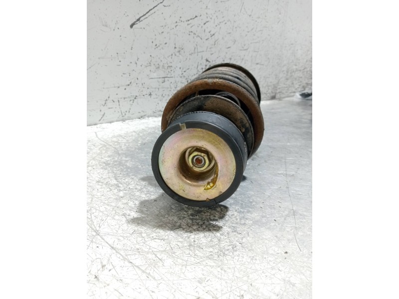 Recambio de amortiguador delantero derecho para volkswagen passat berlina (312) 1.8 referencia OEM IAM   