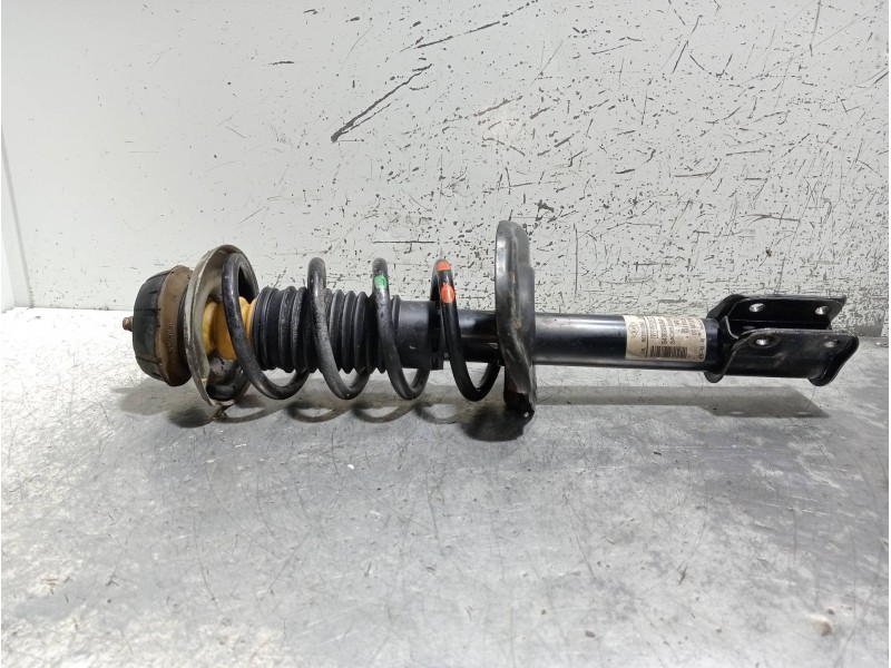 Recambio de amortiguador delantero derecho para dacia dokker ambiance referencia OEM IAM 543028938R 824902006283 