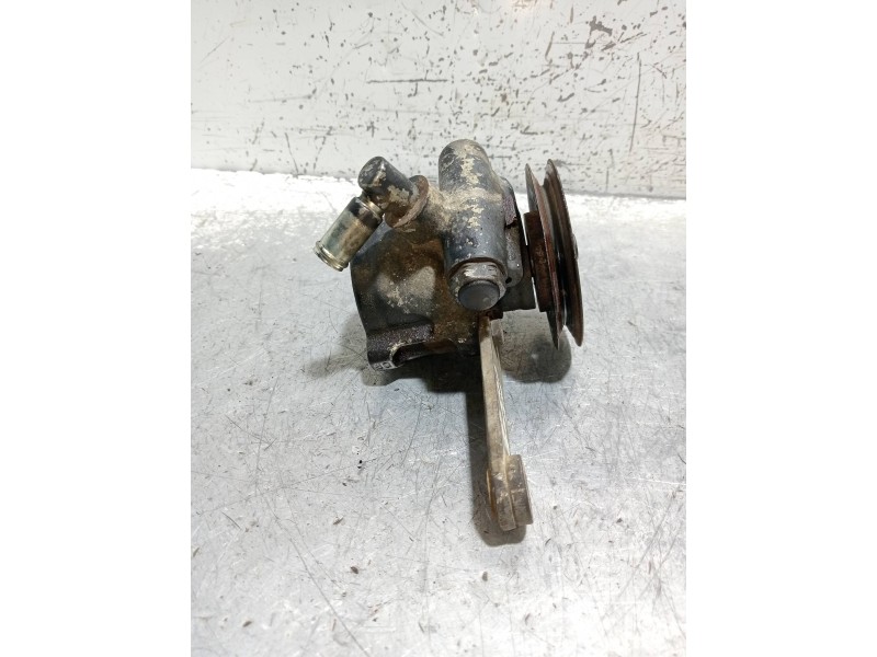Recambio de bomba direccion para volkswagen passat berlina (312) 1.8 referencia OEM IAM   