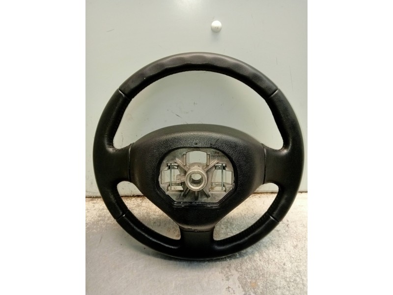 Recambio de volante para peugeot 5008 active referencia OEM IAM 9051330100111 96866138ZE 