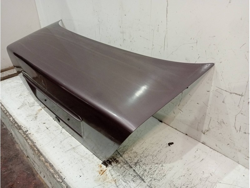 Recambio de tapa maletero para mercedes clase c (w202) berlina referencia OEM IAM   