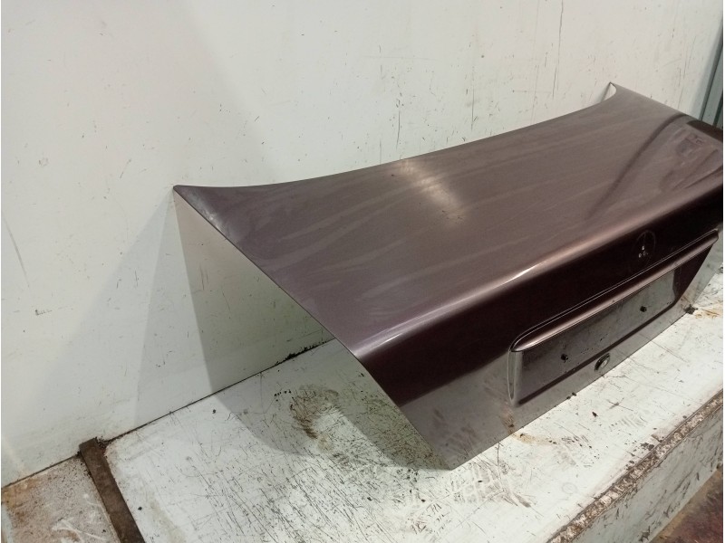 Recambio de tapa maletero para mercedes clase c (w202) berlina referencia OEM IAM   