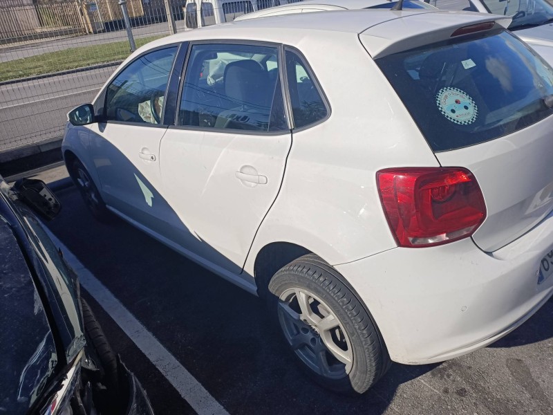 volkswagen polo (6r1) del año 2010