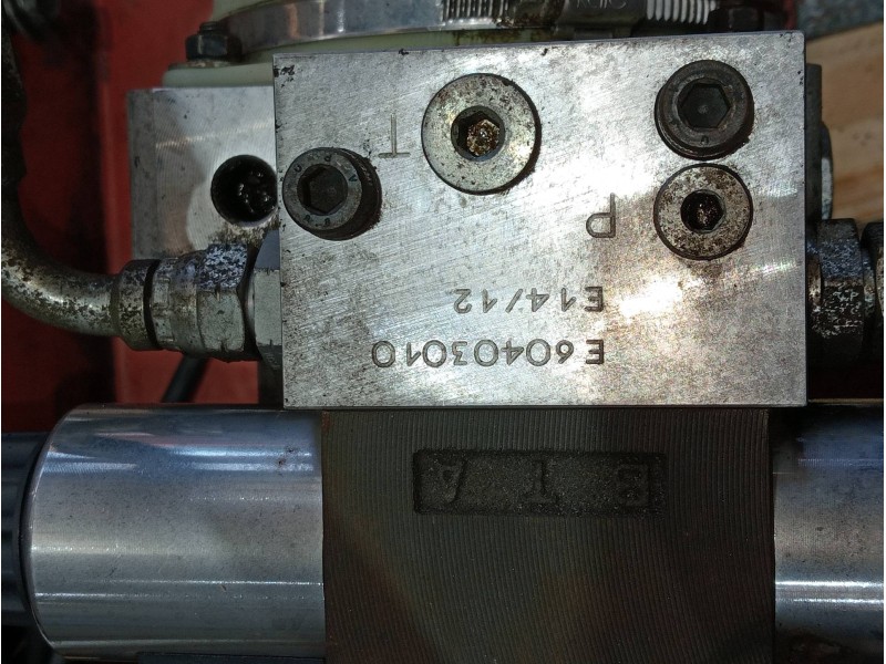 Recambio de herramientas para nissan cabstar 09.06 cabstar 35.xx cabina simple cabina individual referencia OEM IAM   