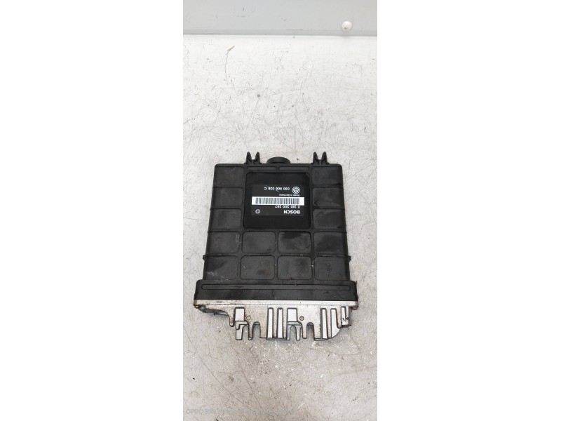 Recambio de centralita motor uce para volkswagen golf iii berlina (1h1) cl referencia OEM IAM 0261200257 030906026C 