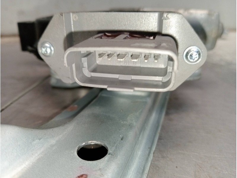 Recambio de elevalunas trasero derecho para peugeot 5008 premium referencia OEM IAM 9682808680 912028108 5P