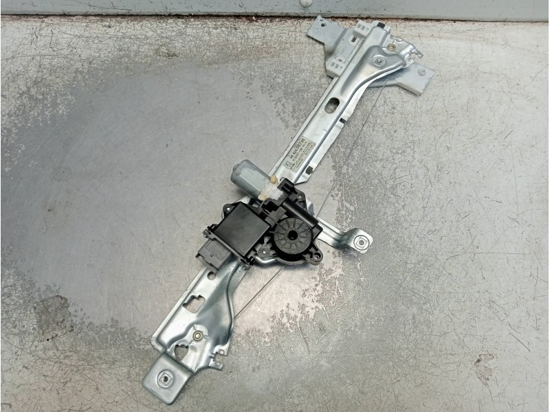 Recambio de elevalunas trasero izquierdo para peugeot 5008 premium referencia OEM IAM 9682808780 912027108 5P