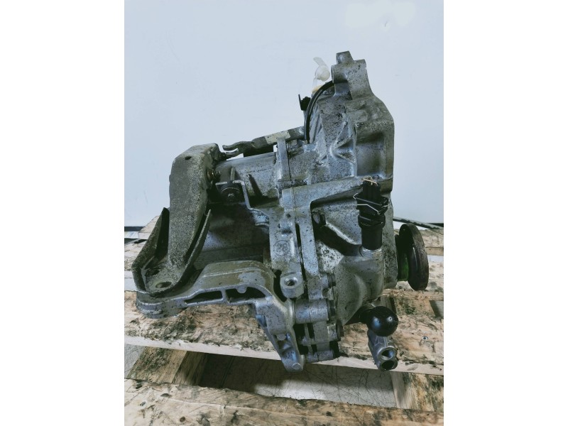 Recambio de caja cambios para volkswagen golf iii berlina (1h1) cl referencia OEM IAM CCK 010722 5V