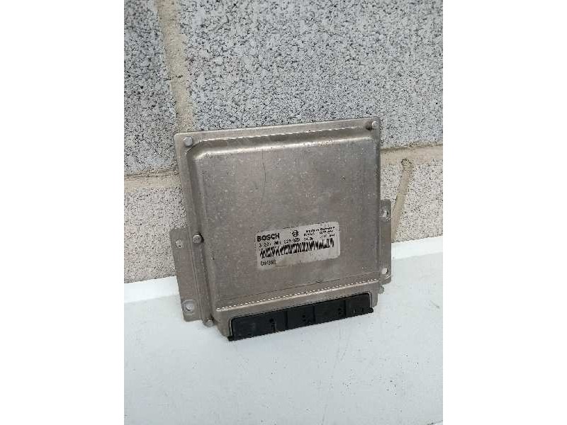 Recambio de centralita motor uce para fiat brava (182) 1.9 jtd cat referencia OEM IAM 0281001928 C414B182 