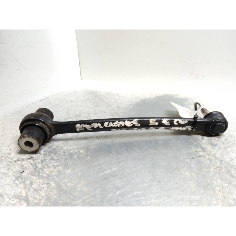 Recambio de brazo suspension superior trasero izquierdo para mercedes clase s (w220) berlina 320 (220.065) referencia OEM IAM   
