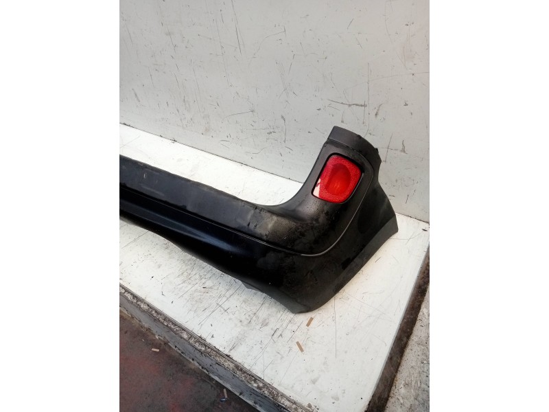 Recambio de paragolpes trasero para renault kangoo dynamique referencia OEM IAM   